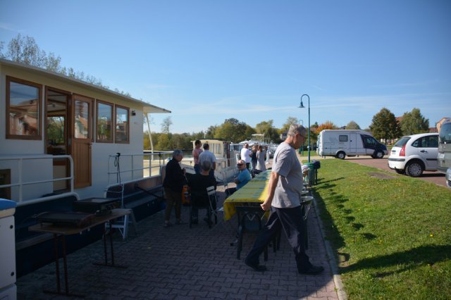 Repas et pétanque 18 octobre 2017 - 01